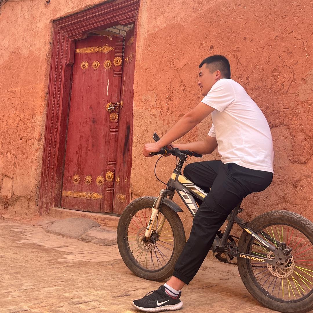 A.  赵帅冷链运输