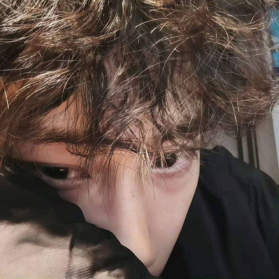 小亮ʕ.•᷅ࡇ•᷄.ʔ