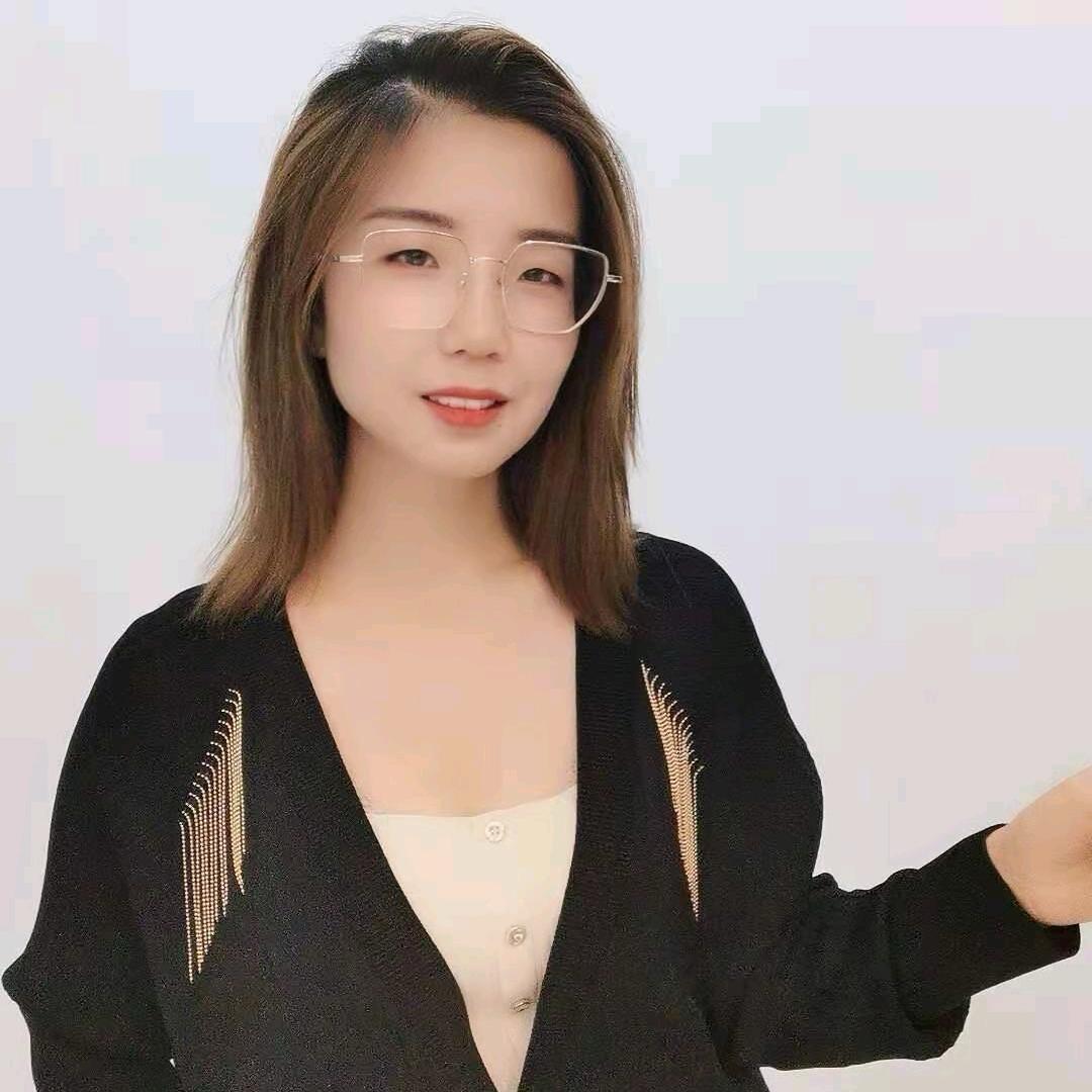 榆林名实女装-罗婷