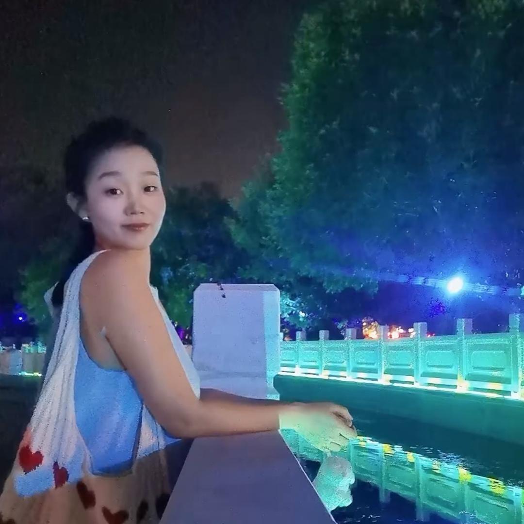 超人.M^ω^ a.里奥💃