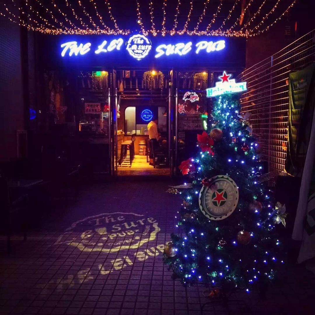 小T。
