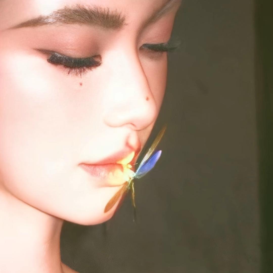 余7