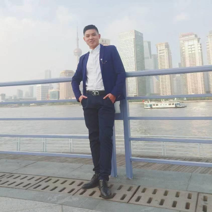 出门喜遇意中人……