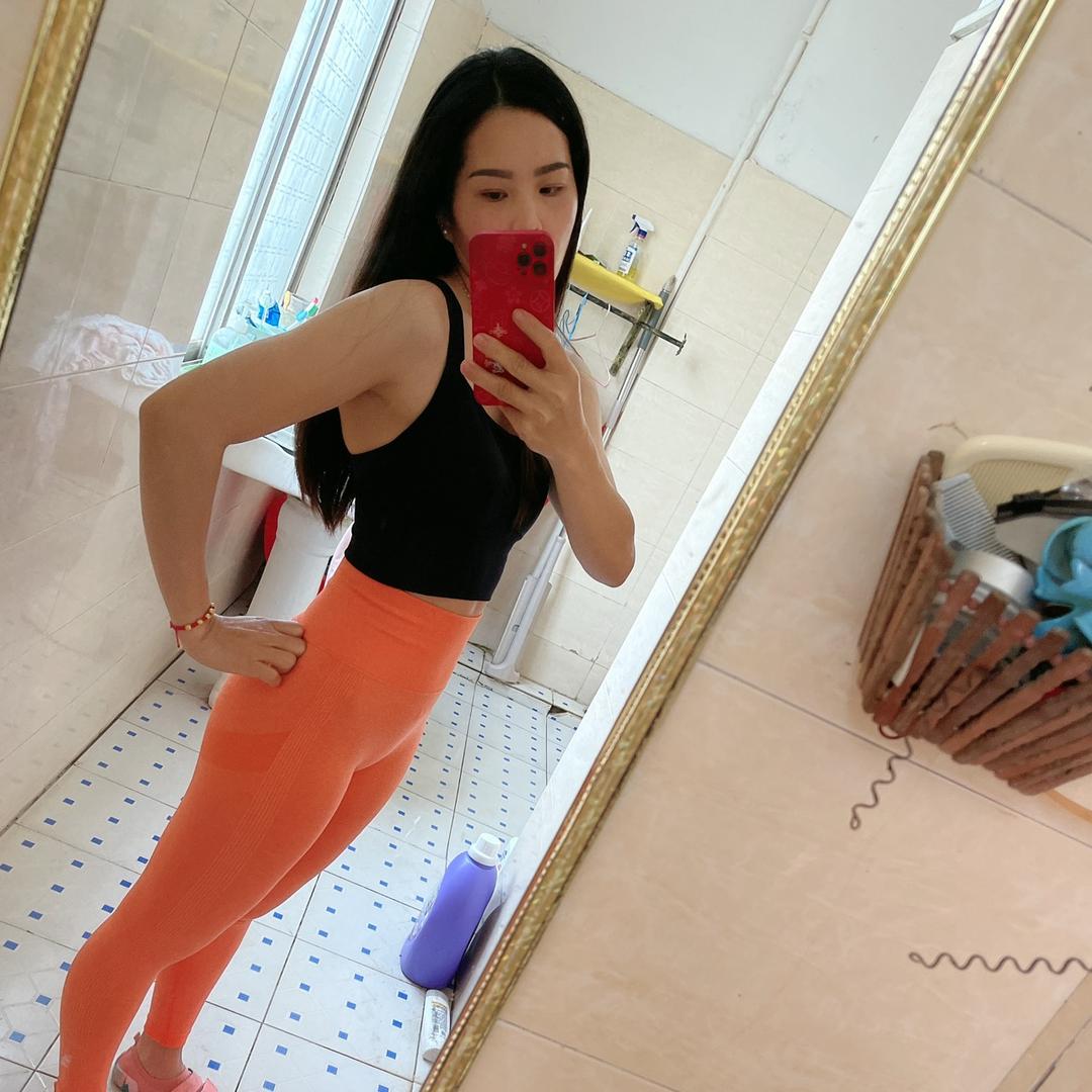 小梁同学👩‍🎓