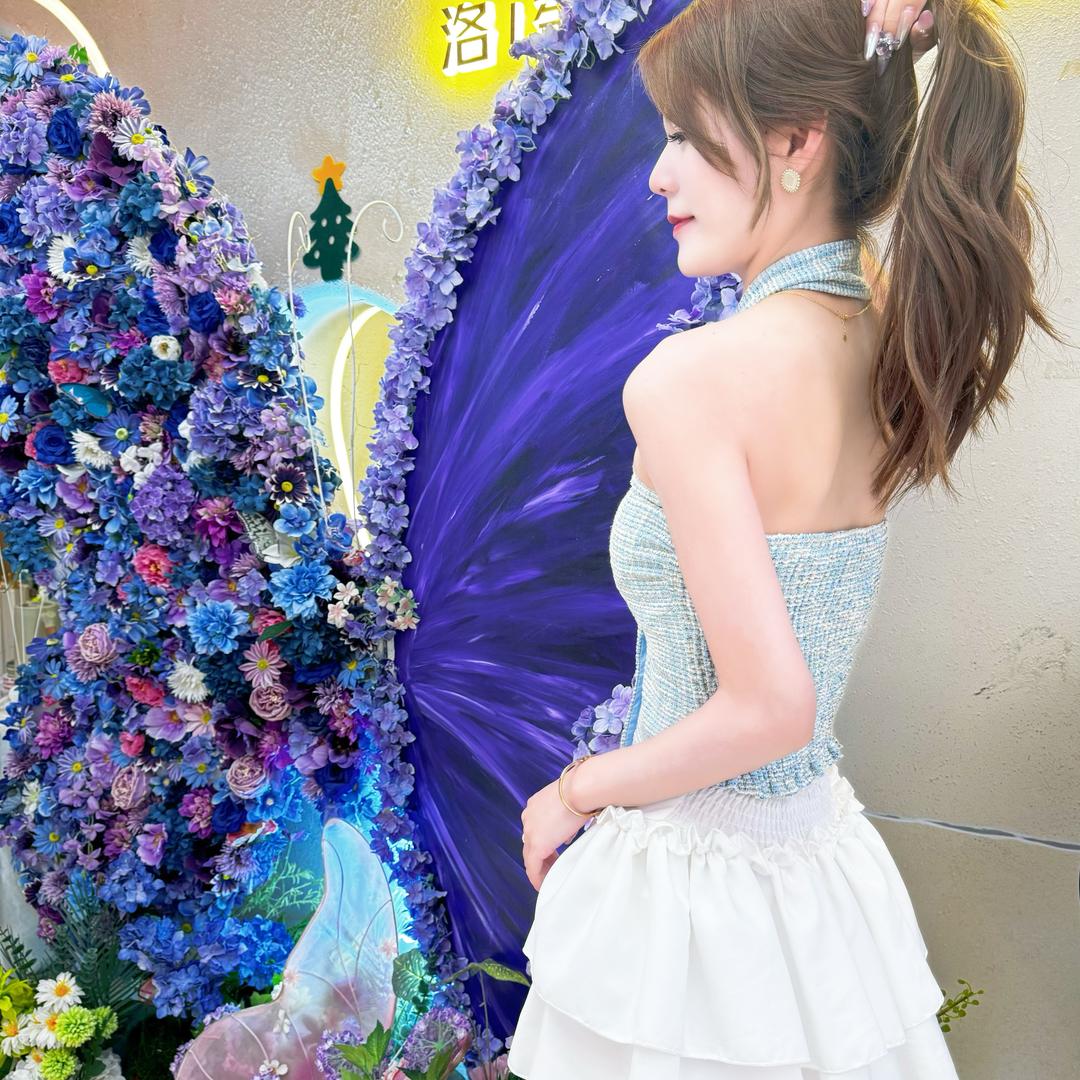莓莓酱ᥫᩣ