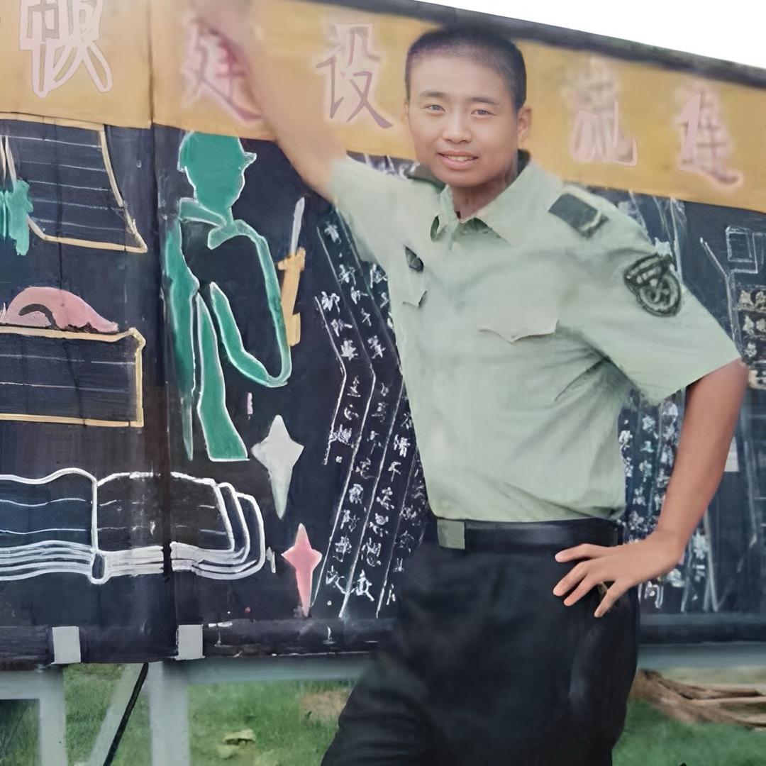 自強不息，向阳而生