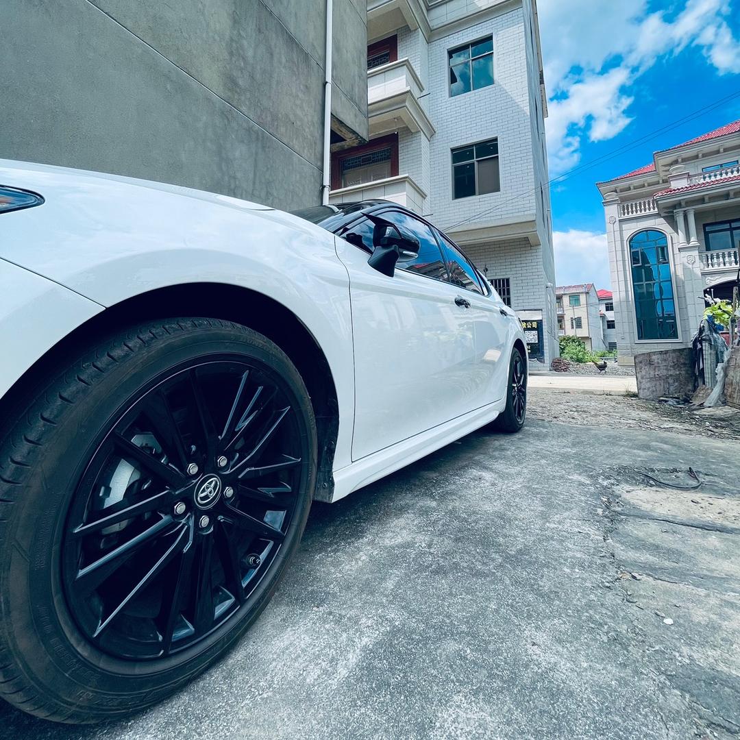 开不快的凯美瑞