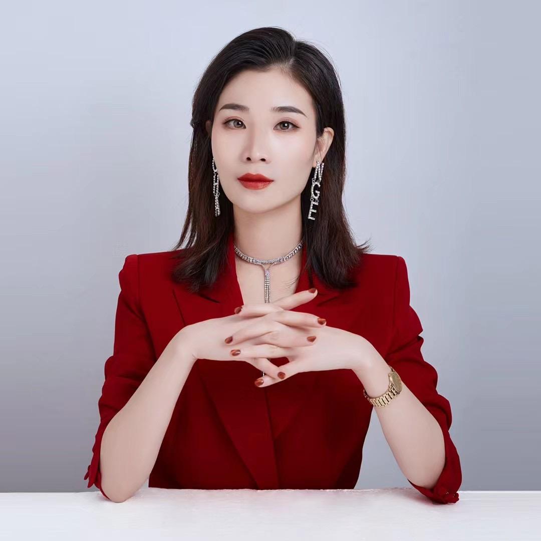 贵阳晶晶