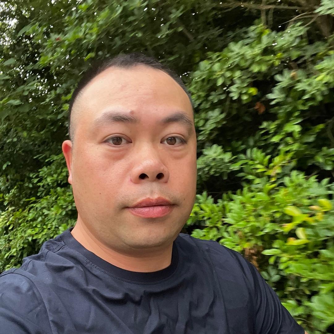 向东༽🦋⛽️