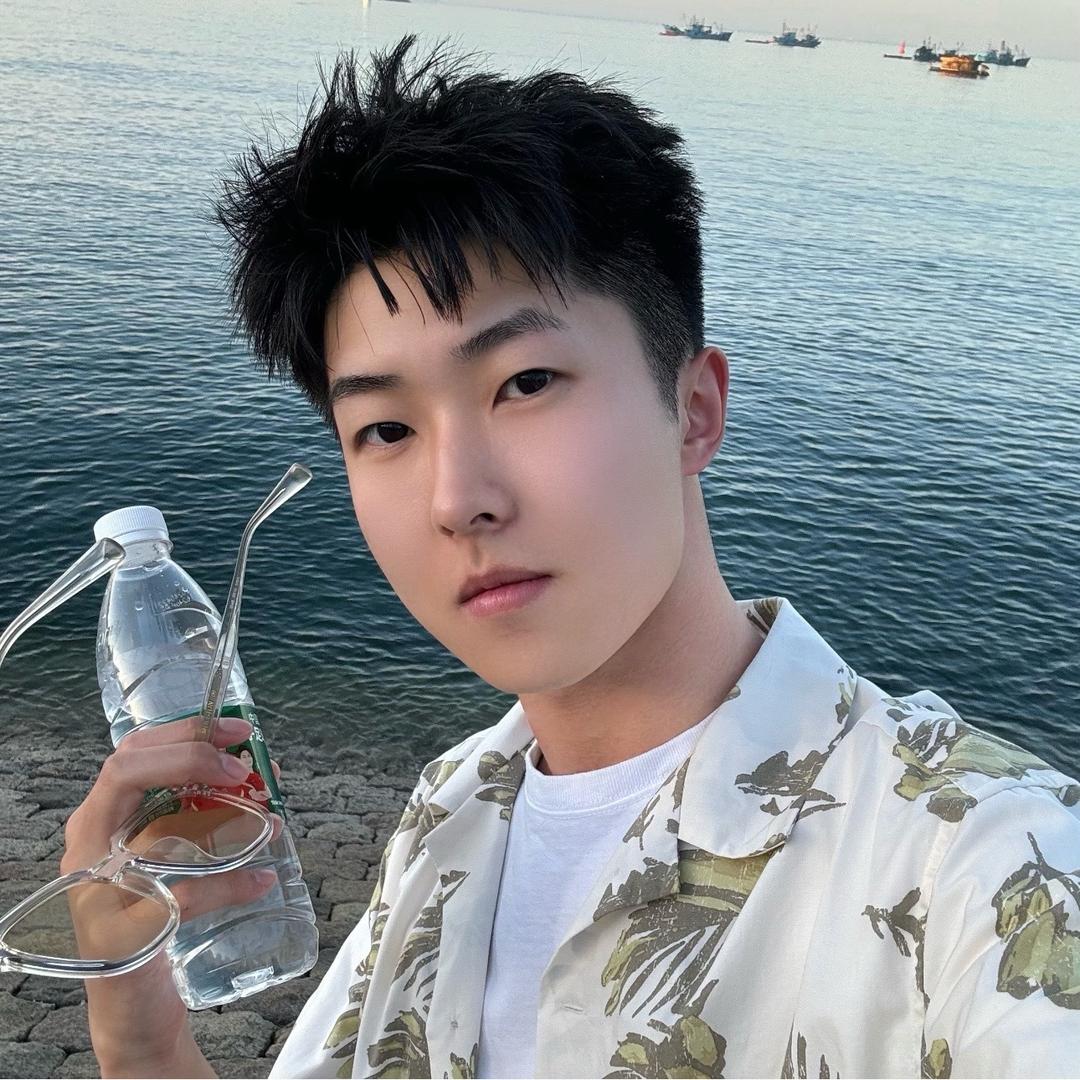 靖泽坤