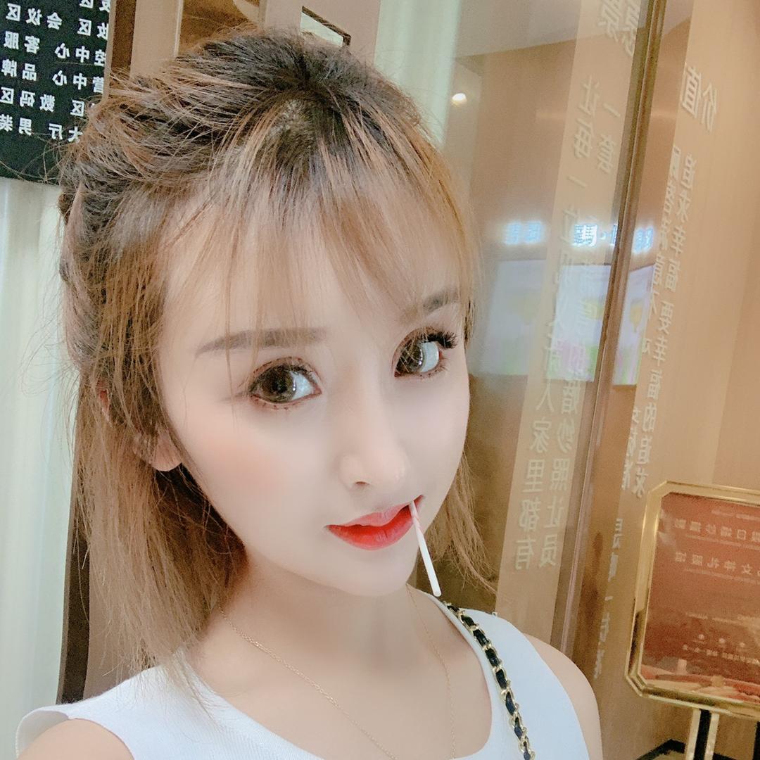 王奶奶（请关注宁波小洛熙事件）