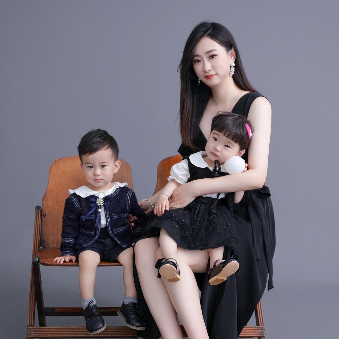 👨‍👩‍👧‍👦吾家有双囍💋