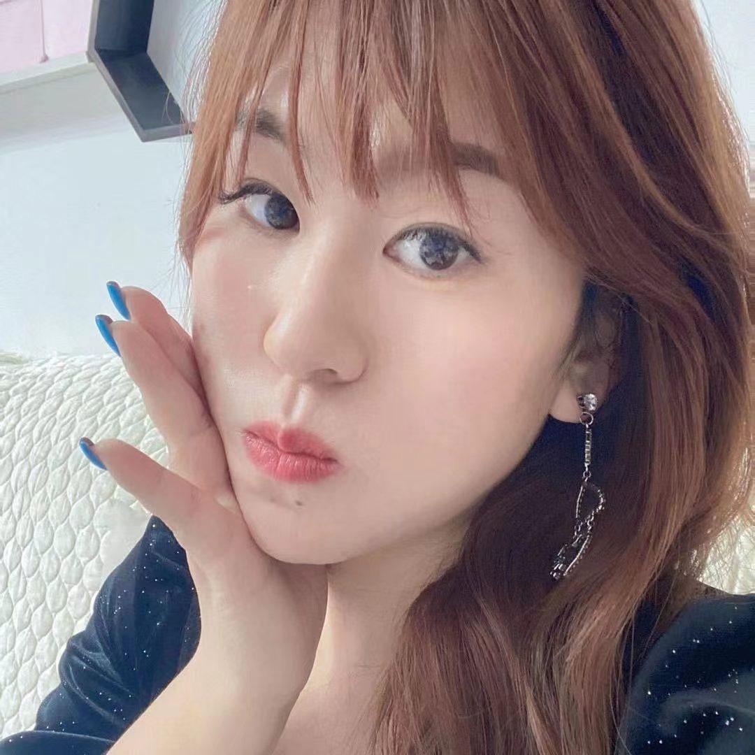 洋洋得意的兔子