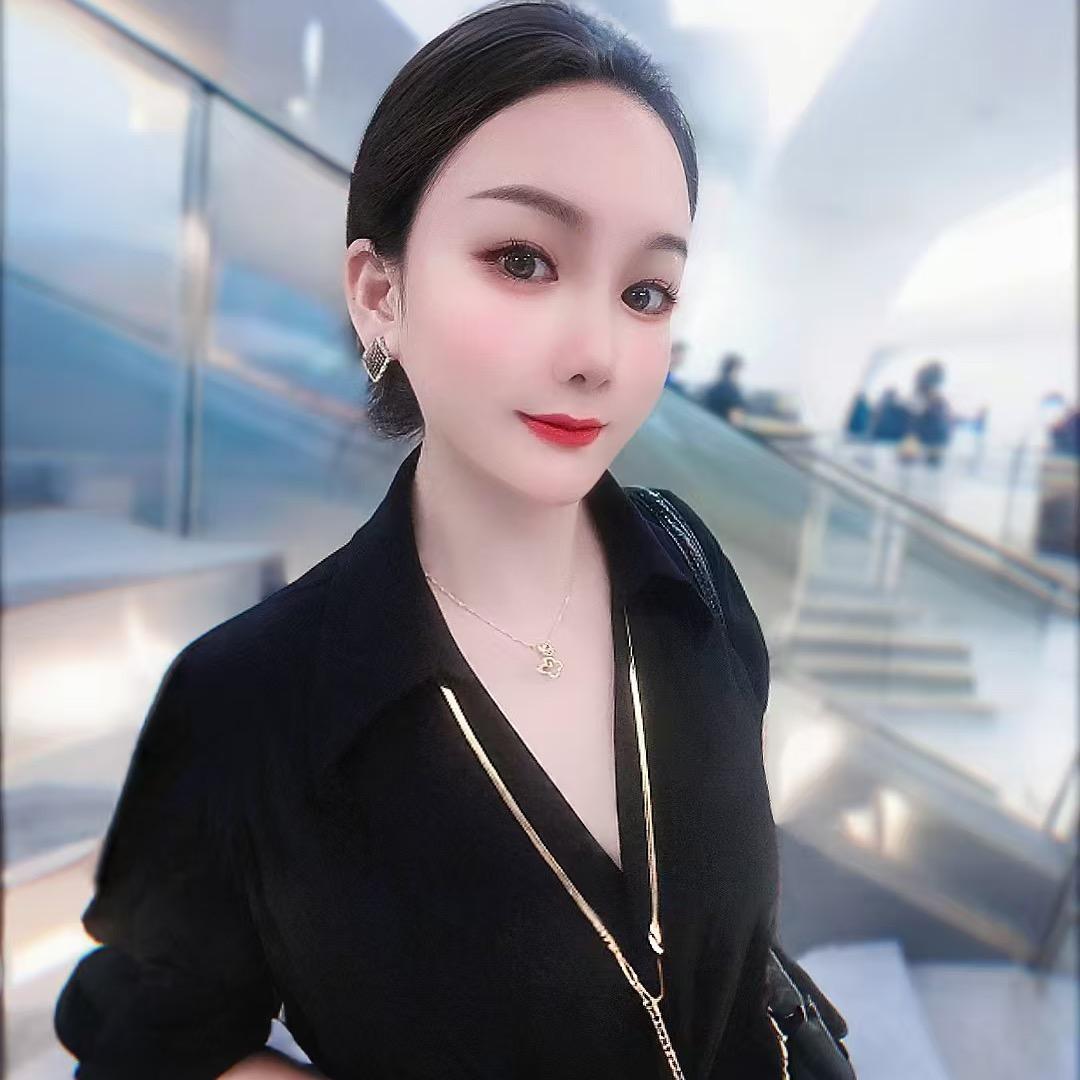 艾菲先生的衣柜