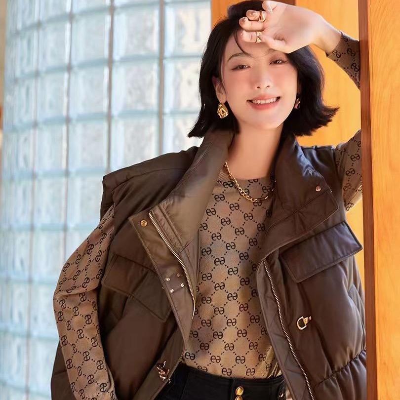 依缘轻奢女装