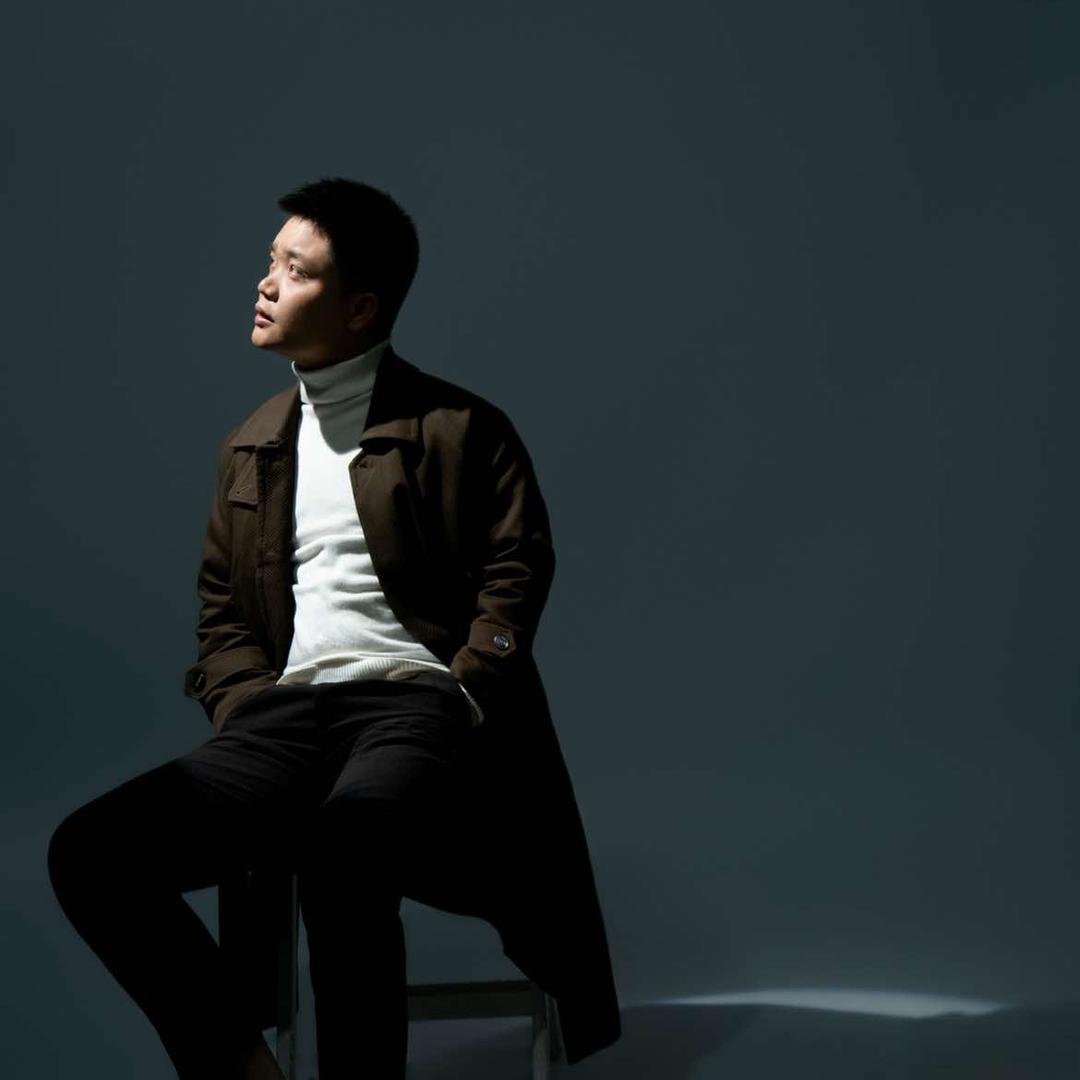 酉阳巴黎国际婚纱摄影石珧