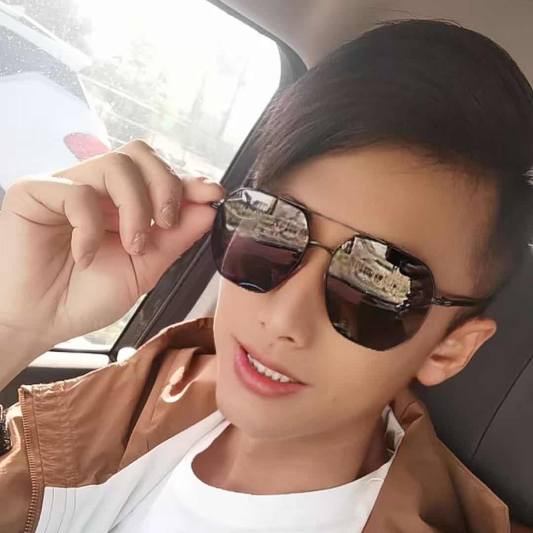 @ 潇洒哥