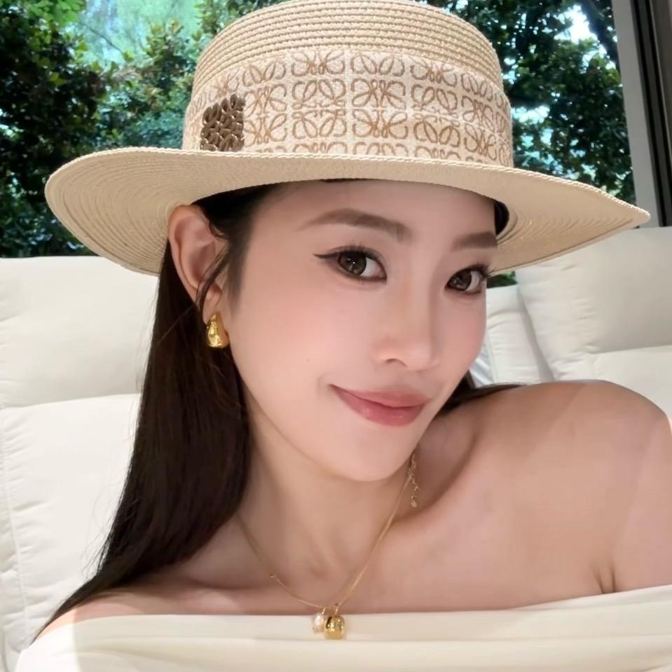 王静雯XXX