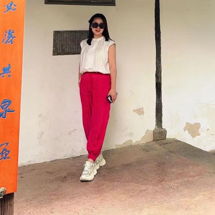 西西😋😋