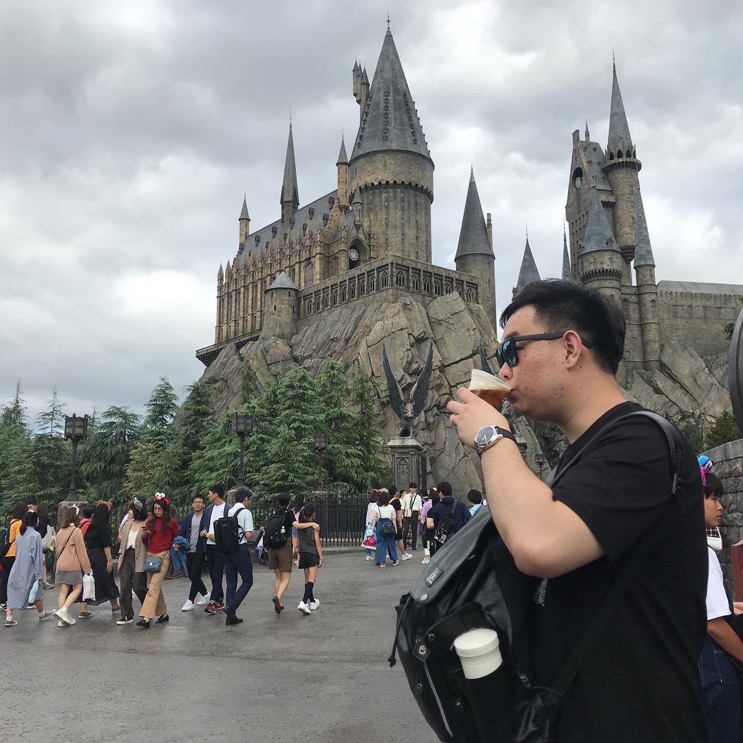 惯那慕是好小哥