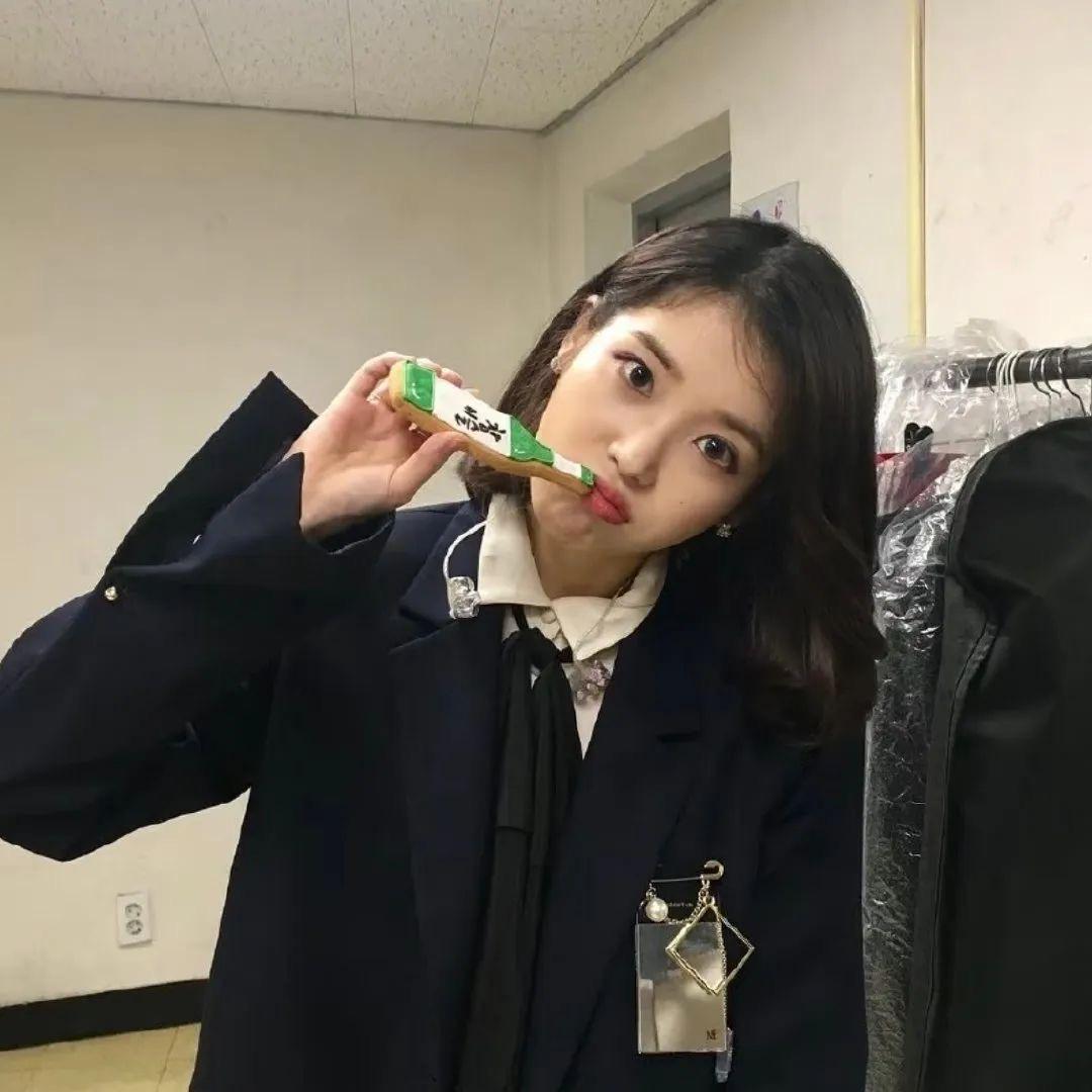 多吃一点啦.