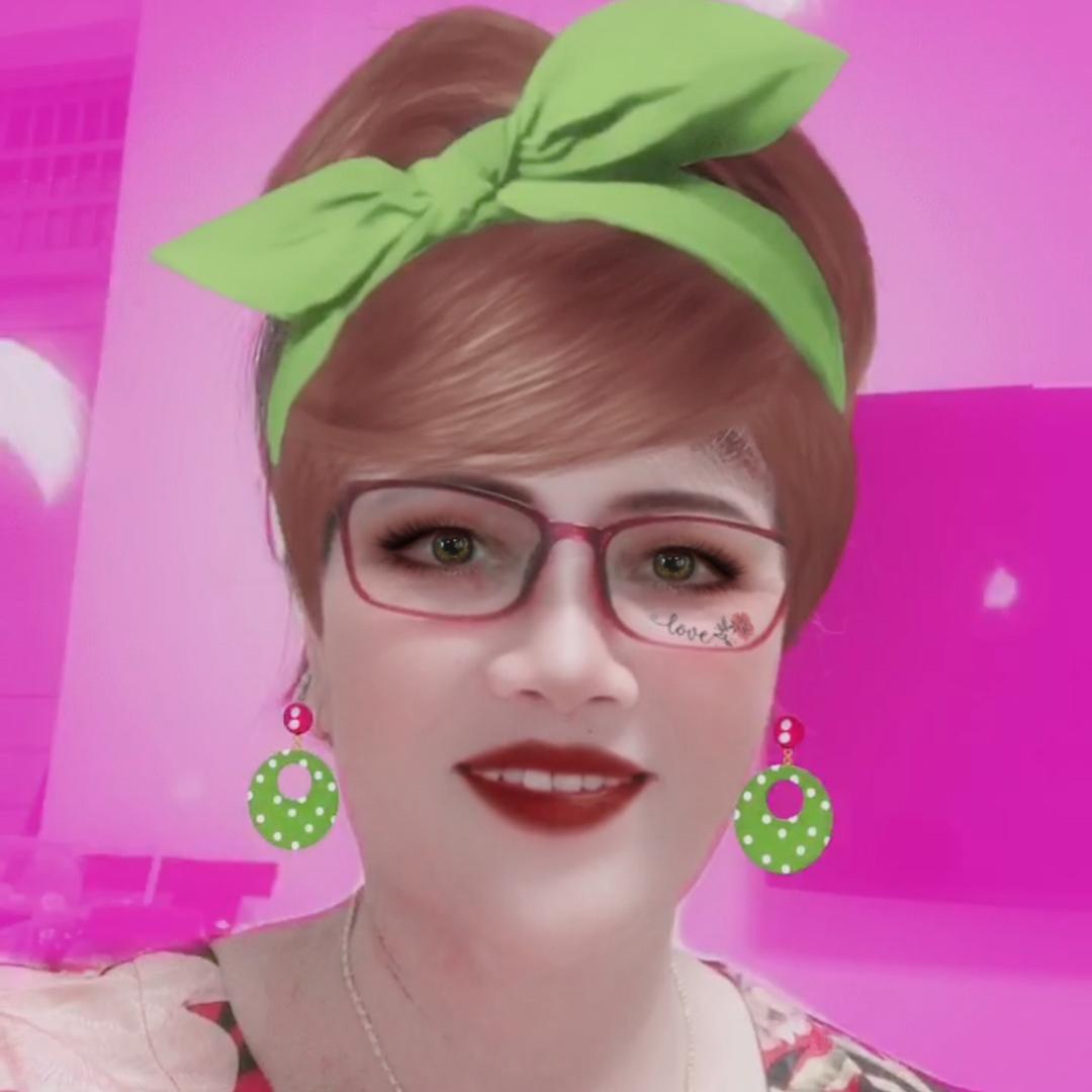 媚媚