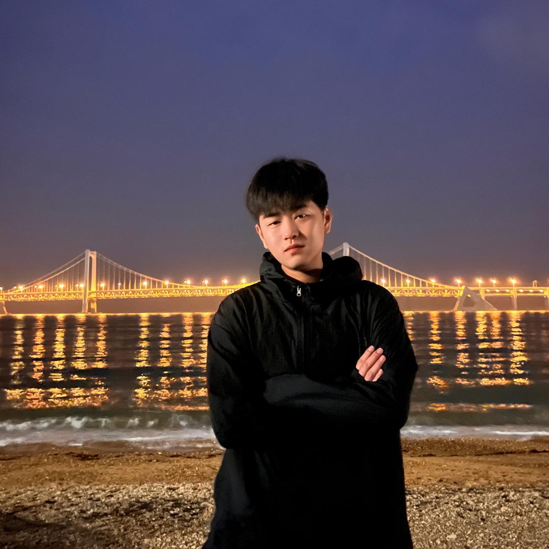 凯鑫不喝汽水🌹