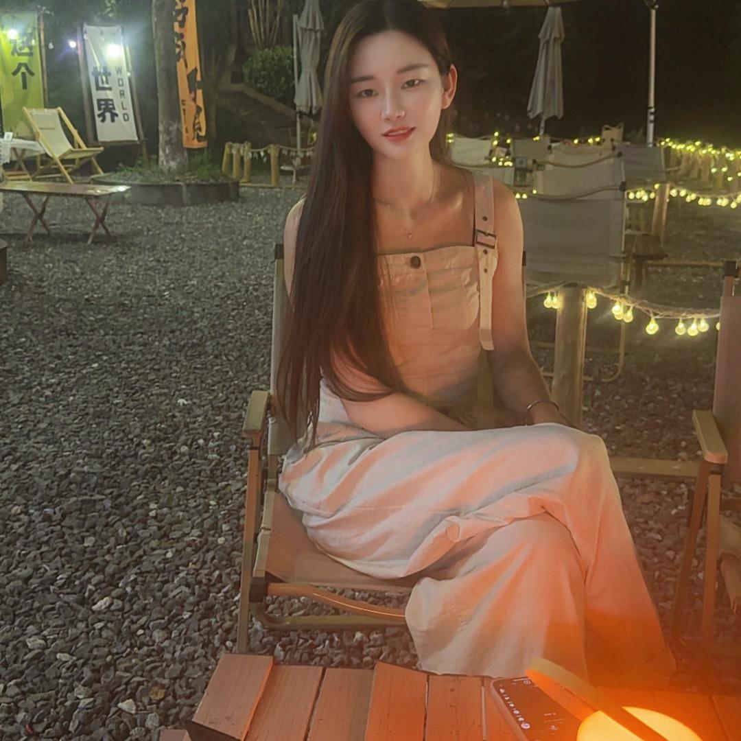 醴陵市白兔潭镇维娅女装店