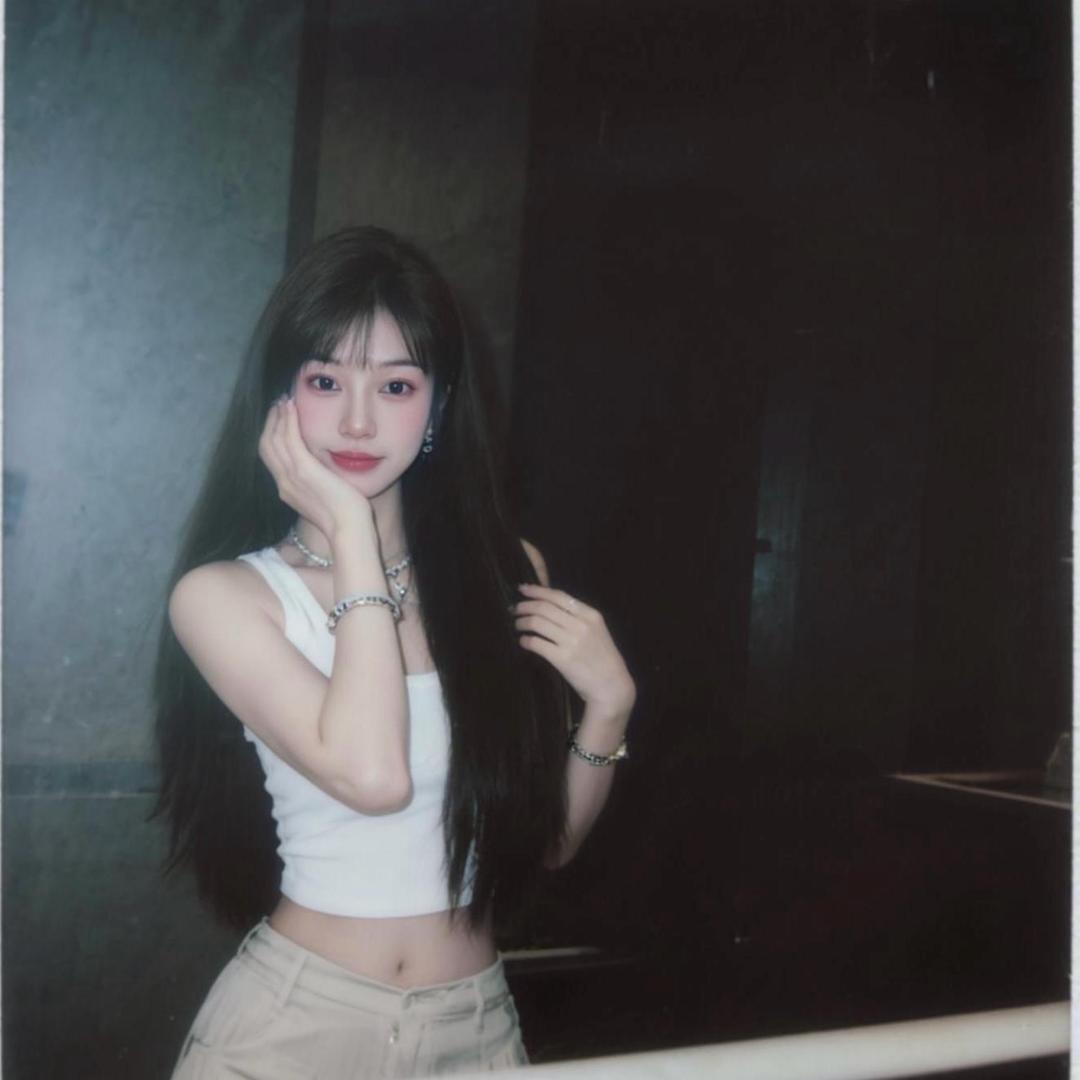 隔壁光棍和一枝花💫