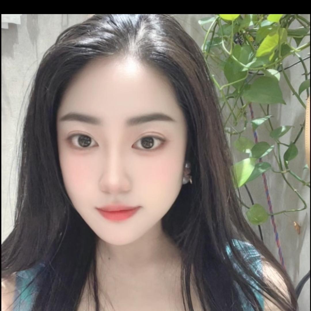 明光小小的我童装店