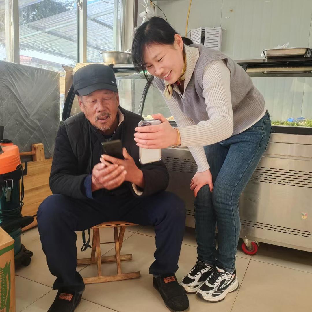 柯欣熟食（爹别喝了）