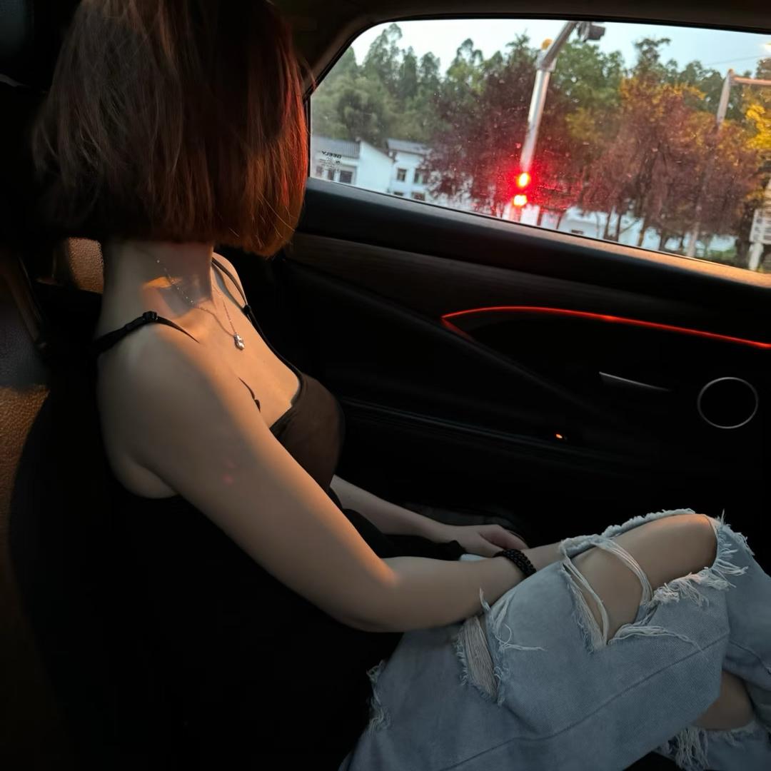 仙女不讲李໊ꦿ）