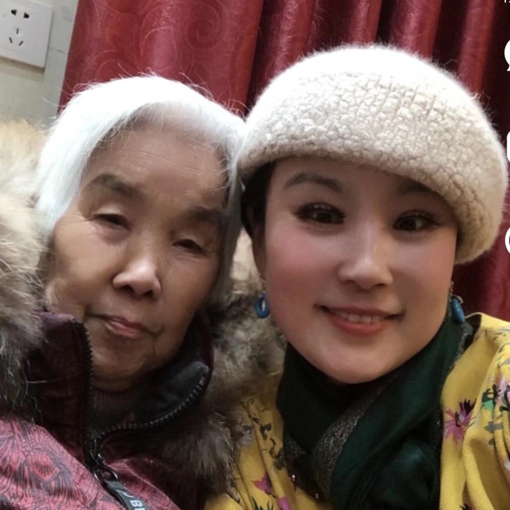 👑爱跳舞の华华💃