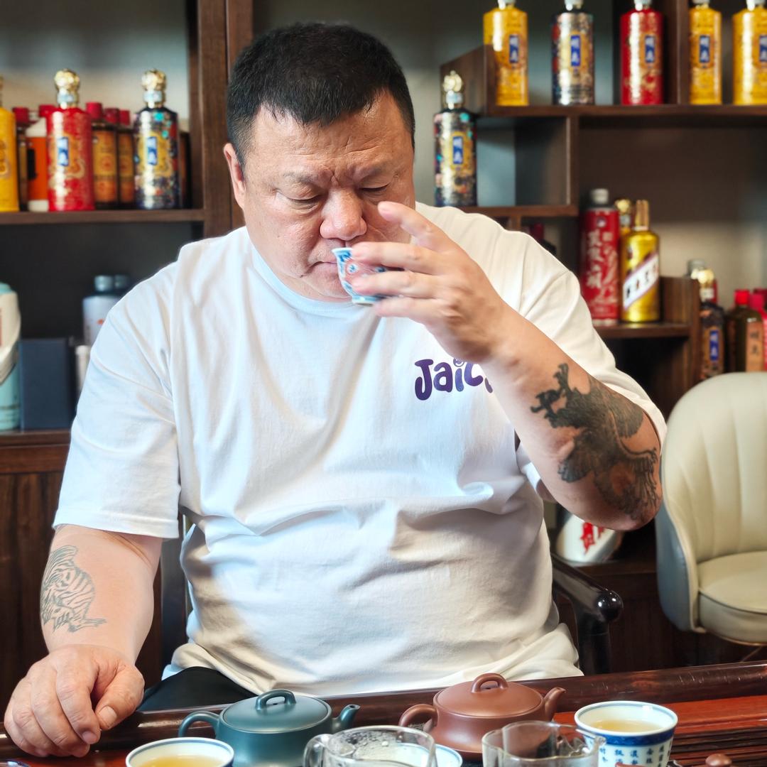 一杯乾坤•李杰