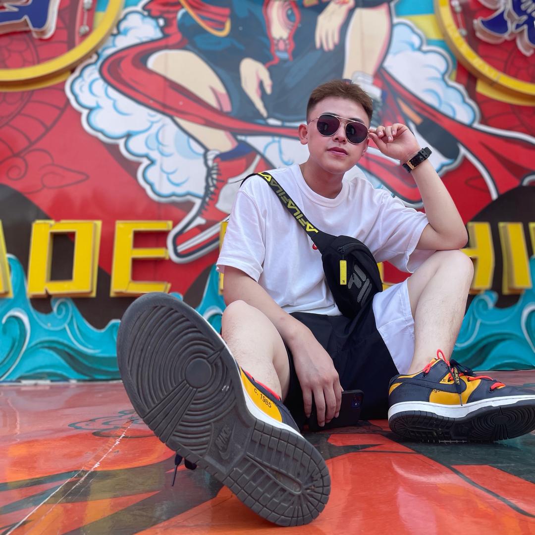 关你洋柿子🍅（轩辕）