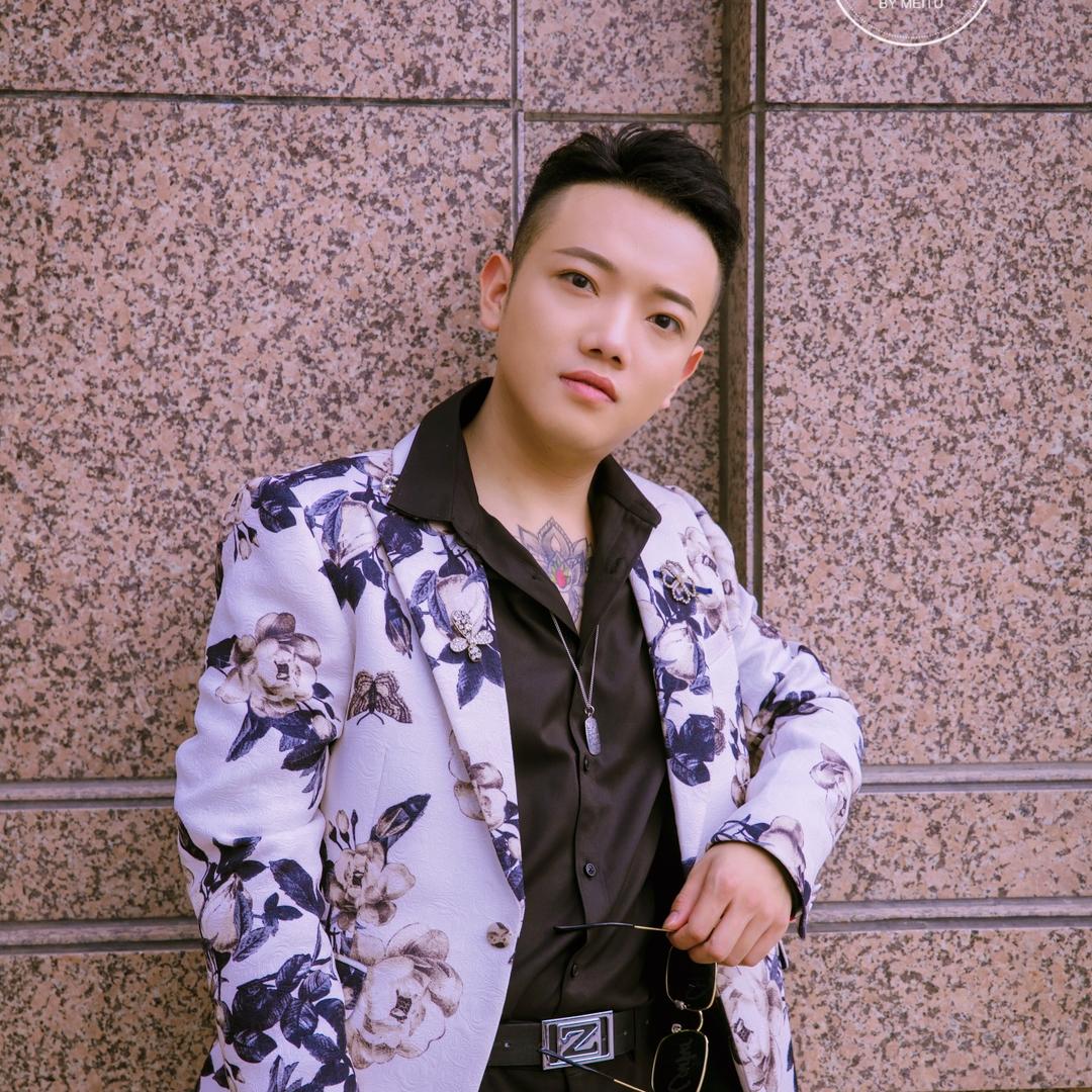 登封阿奇美发