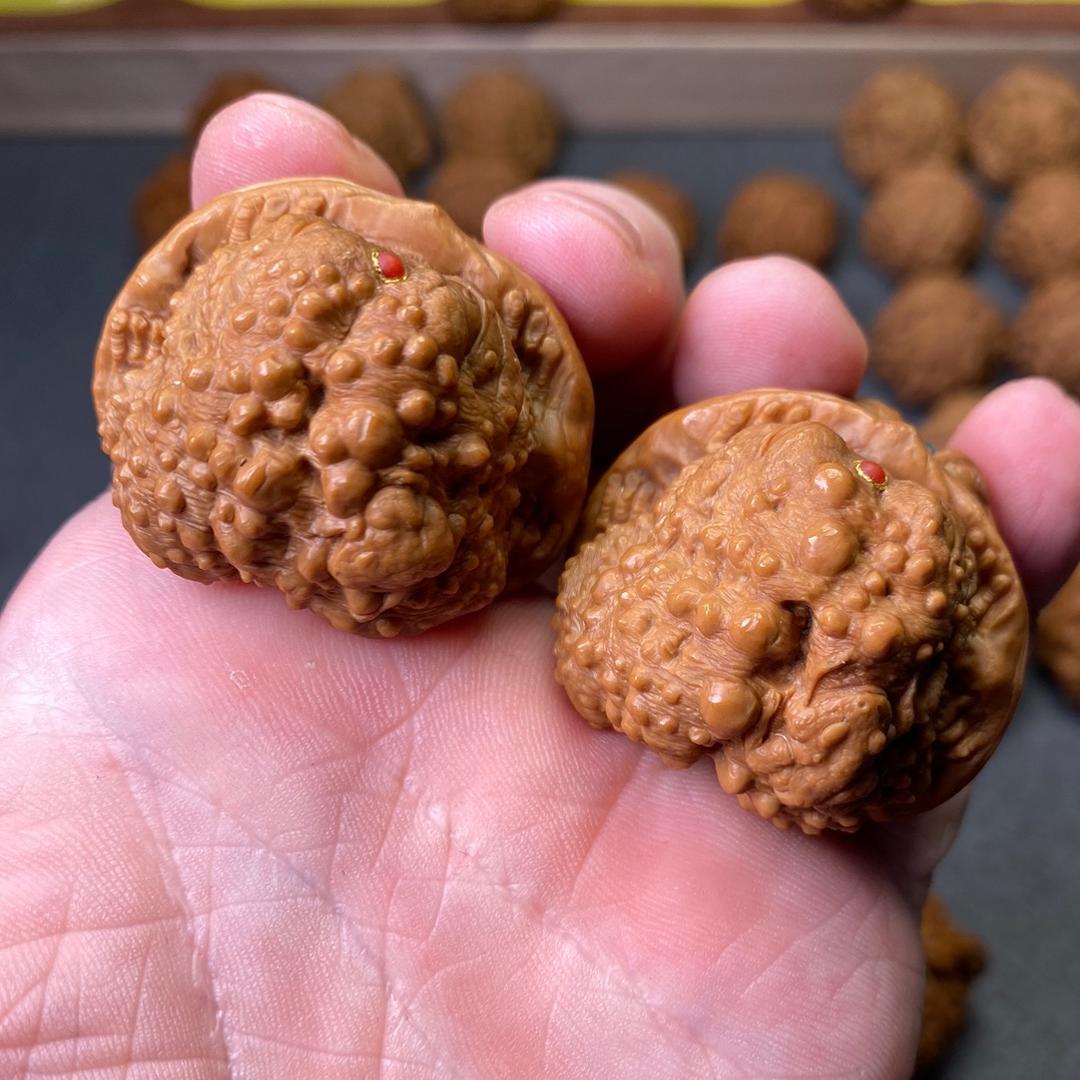 核许人精品文玩核桃@抖音