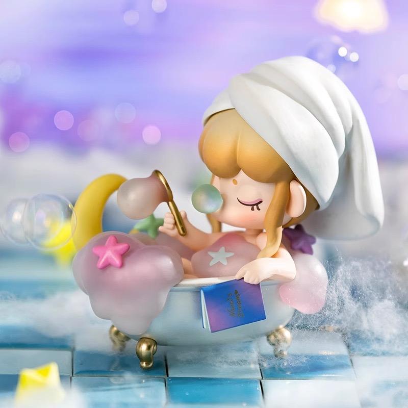 伍玥潮玩专营店