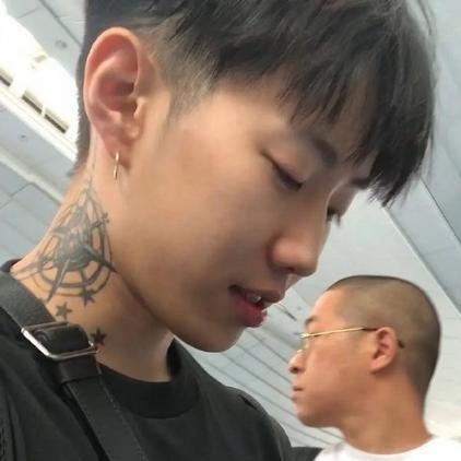 lu.