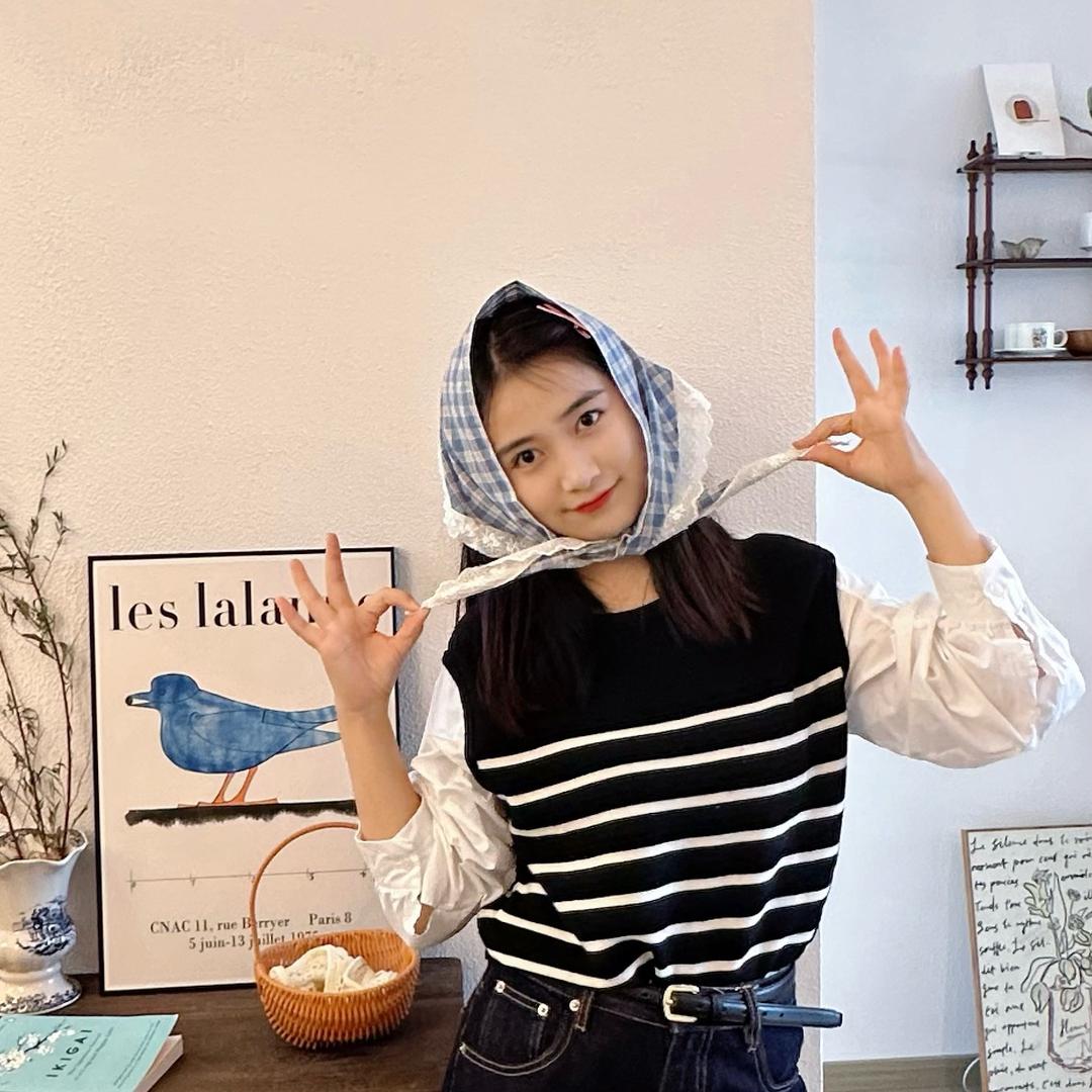 小葵是只小锦李