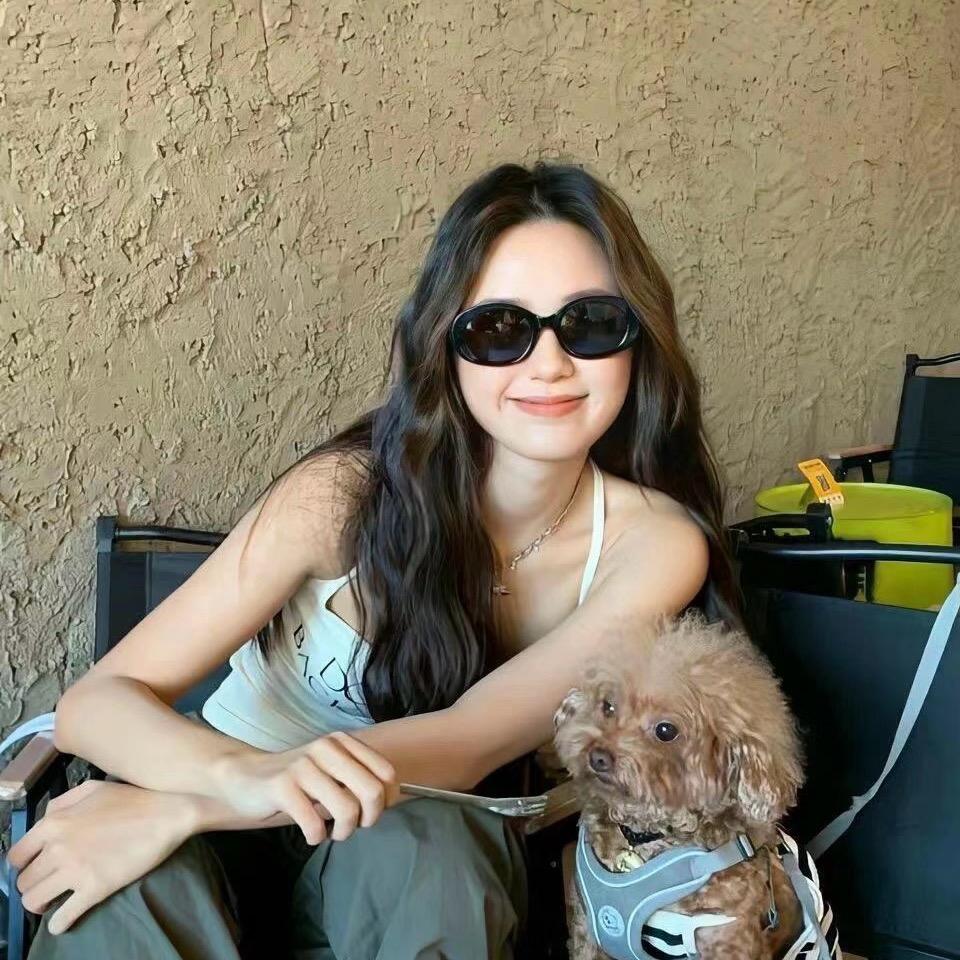 亲爱的不知名女士