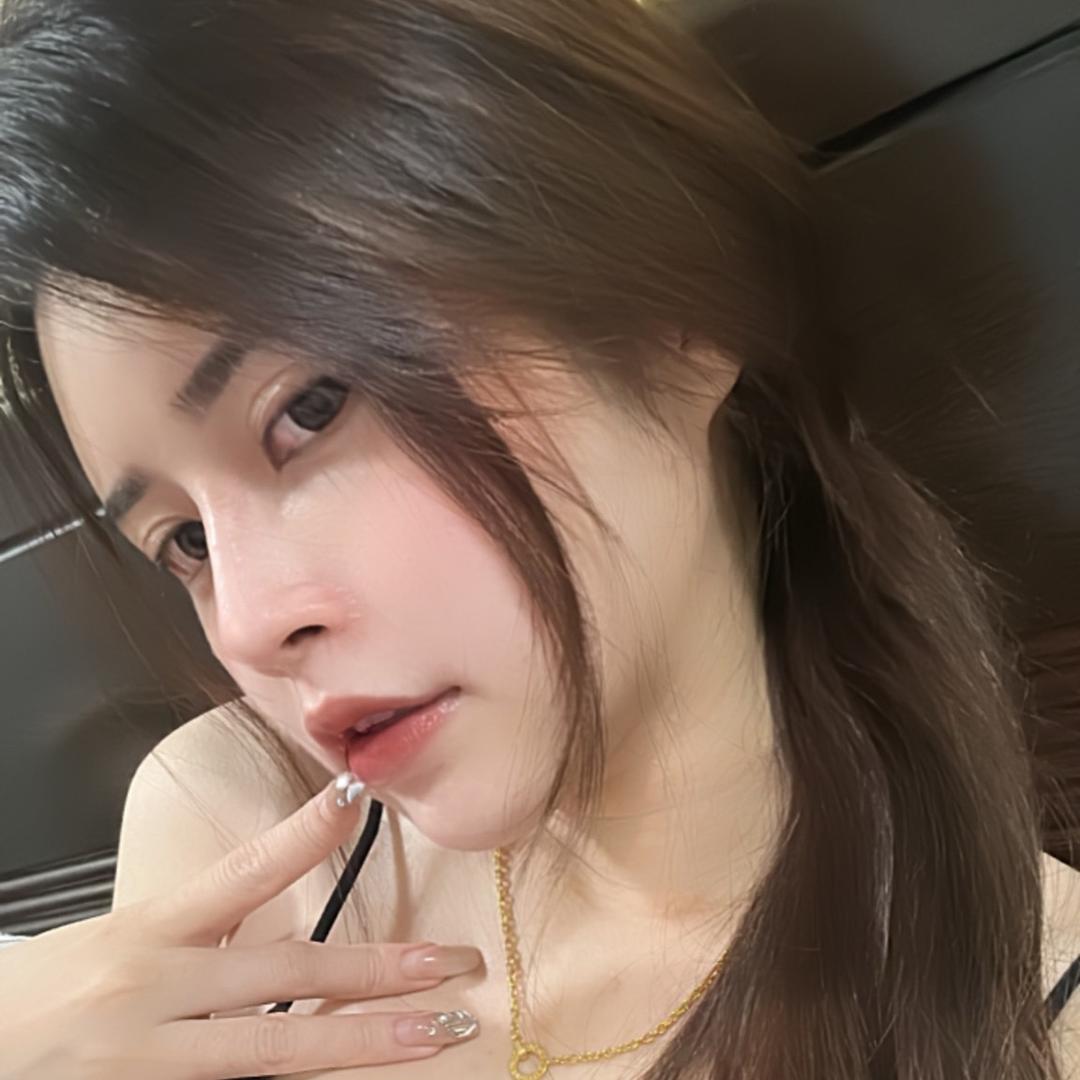 莫莫♥