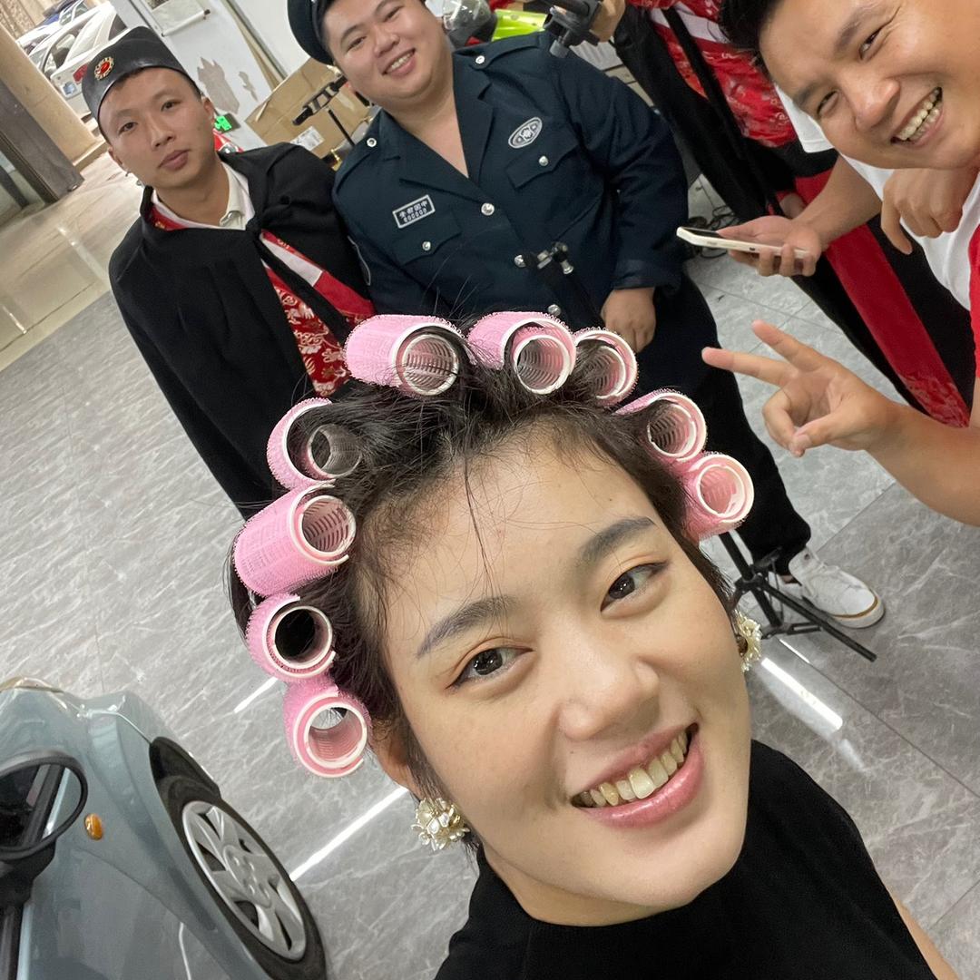 梧州包租婆-潘小妹