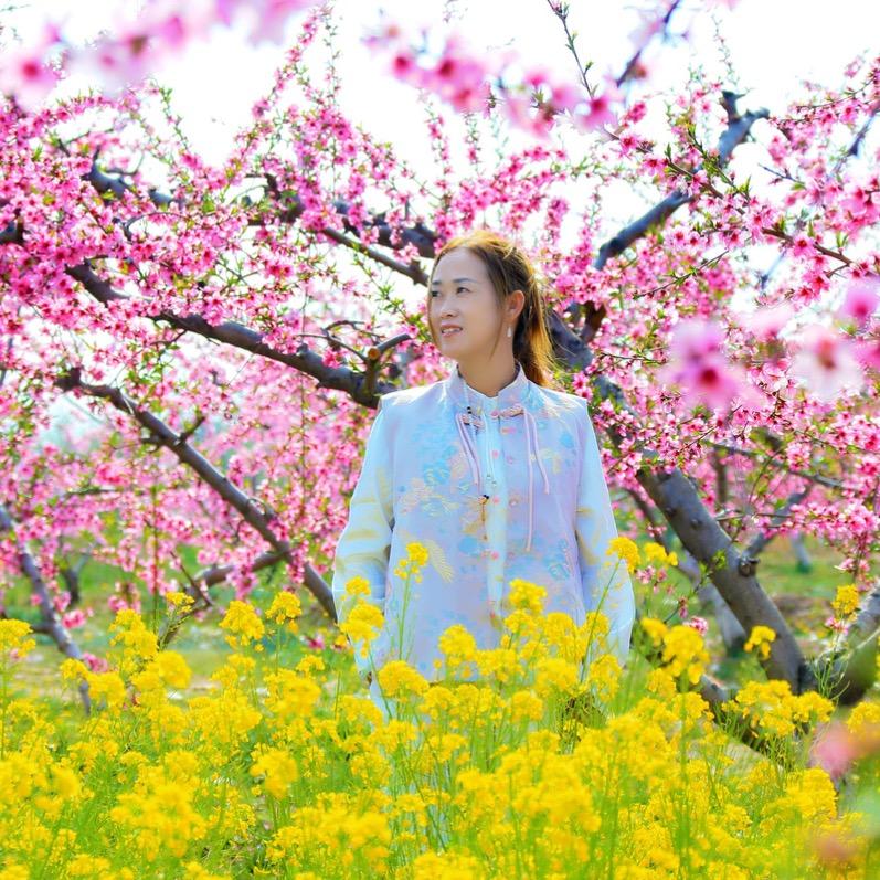 小静爱唱歌🎤