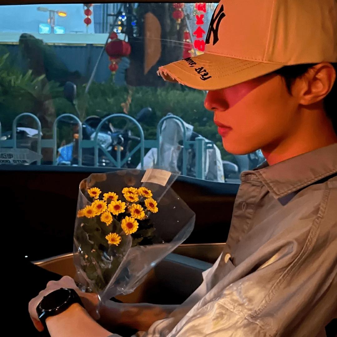 明知只做戏