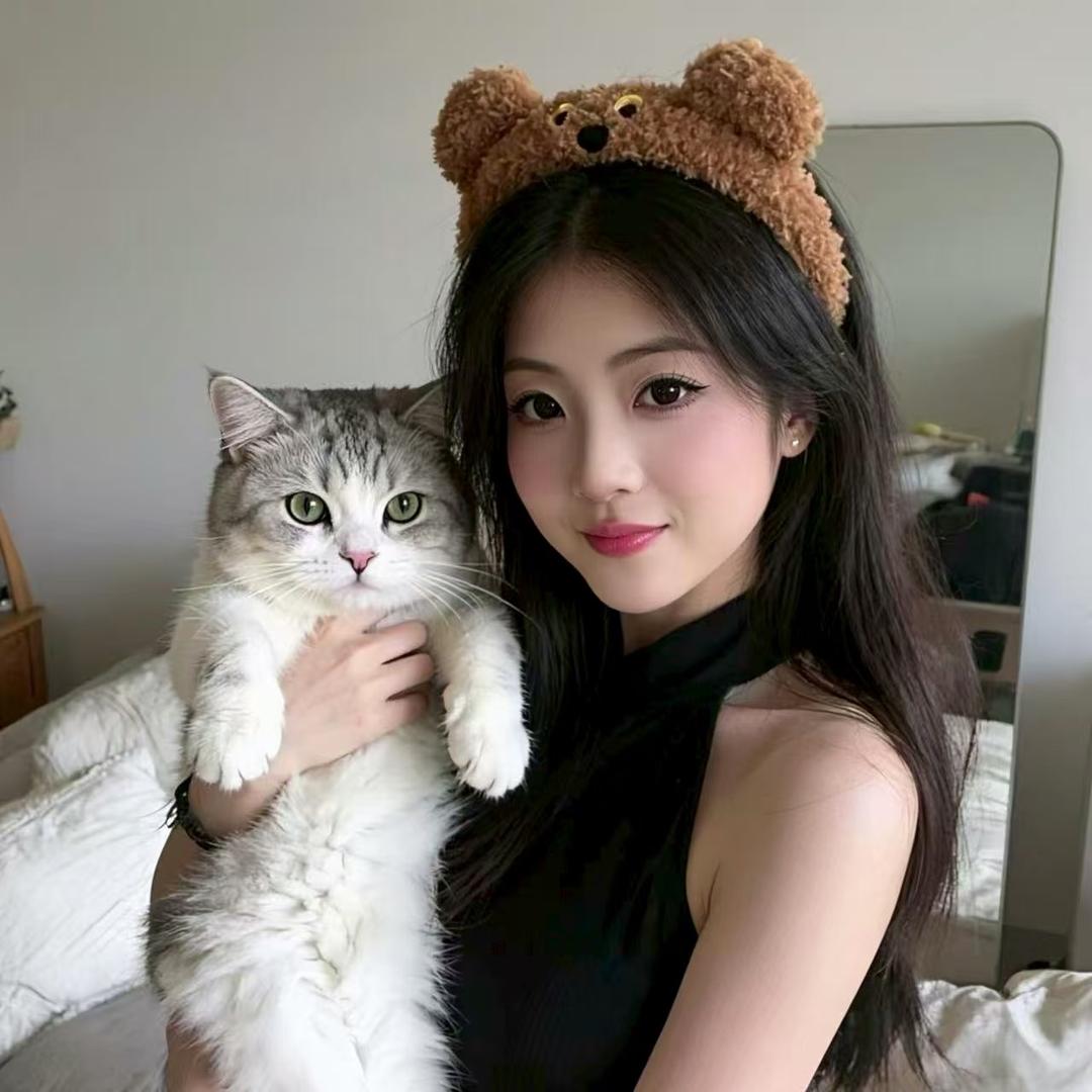 YAN^