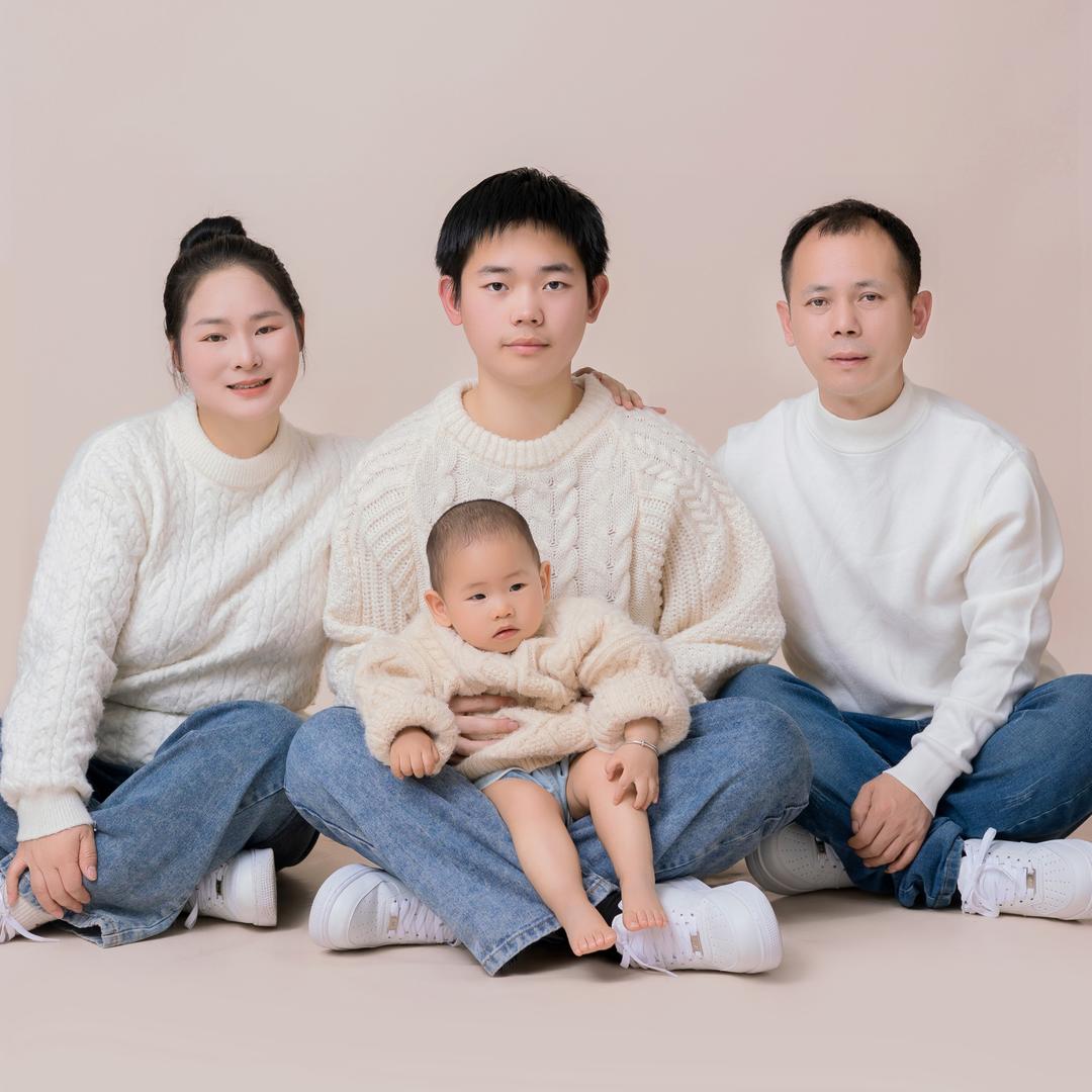 涵 洛 妈咪
