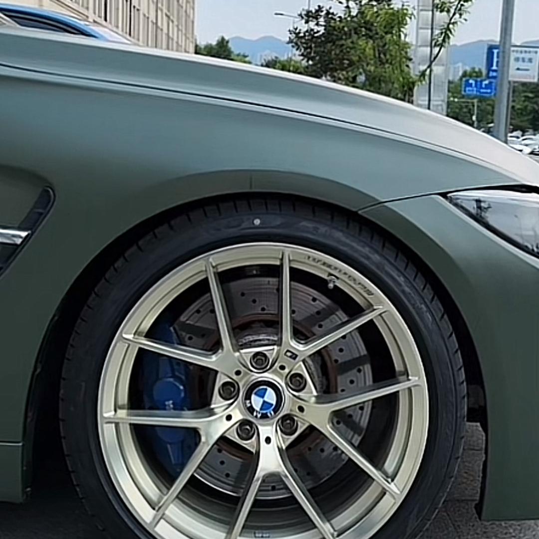 披荆斩棘的骑士