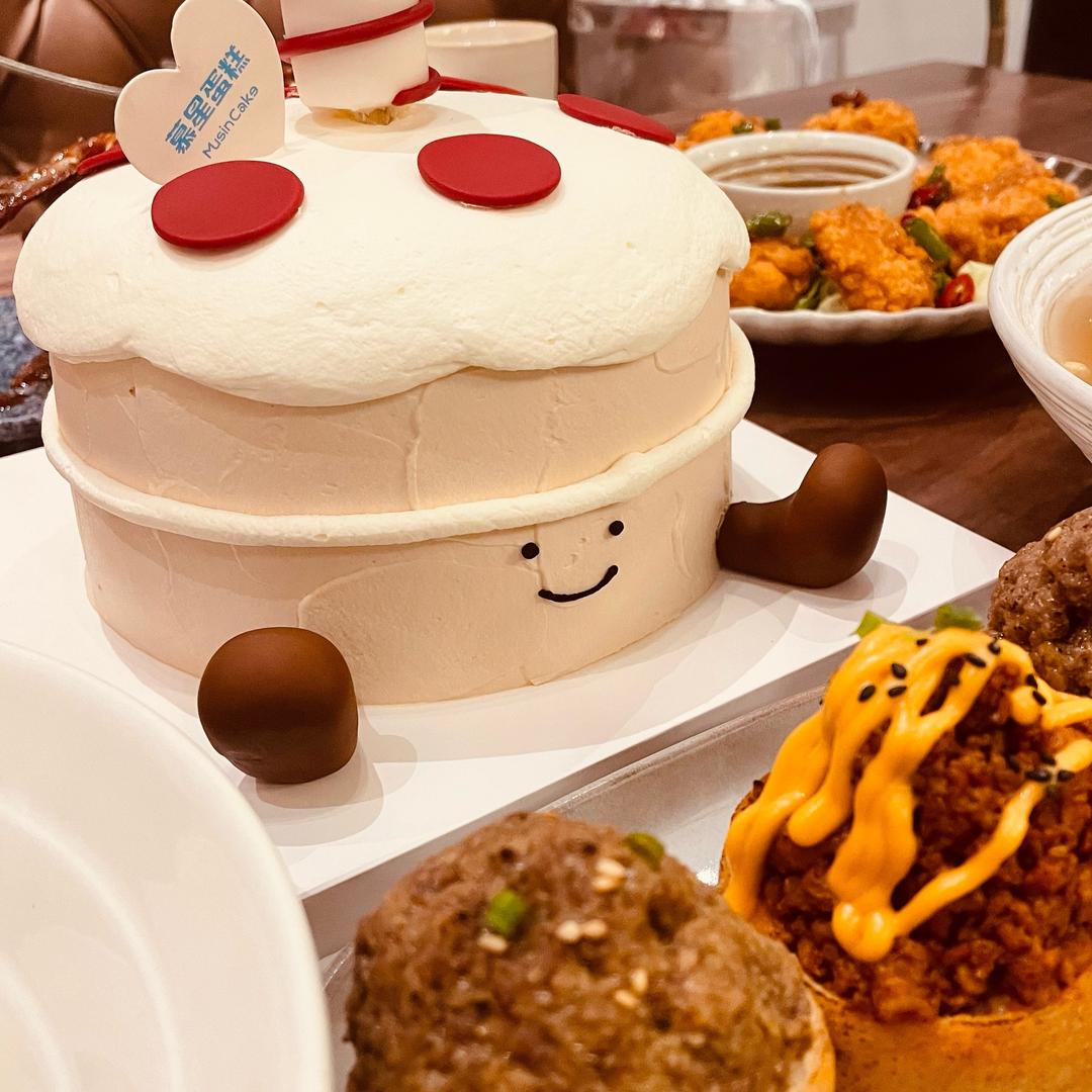 啊呜一口果冻🧀