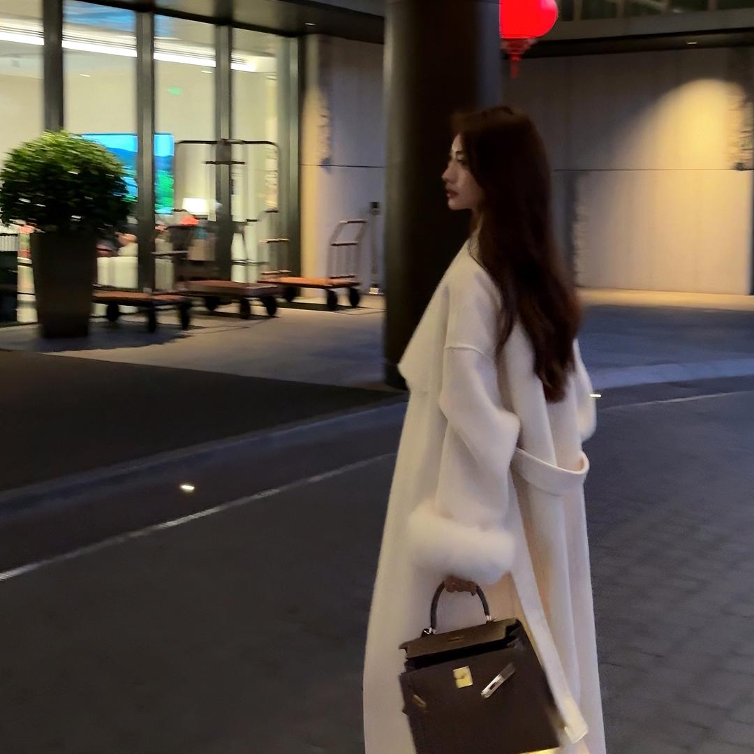 甜甜私服-大衣版的头像